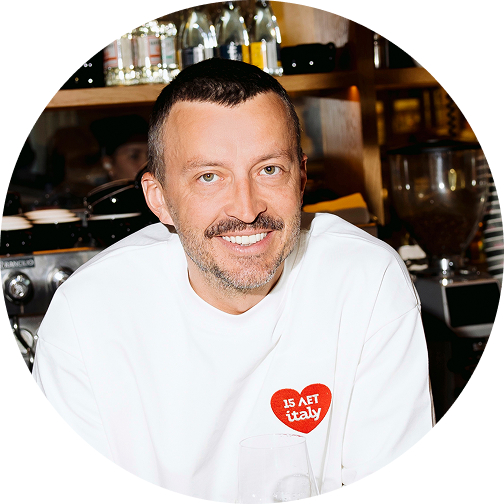 <span>Тимур</span> <span>Дмитриев</span>