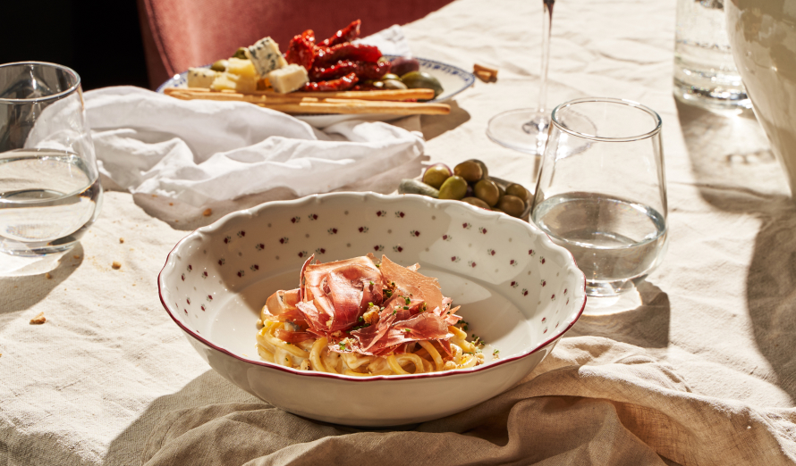 Italy на Московском